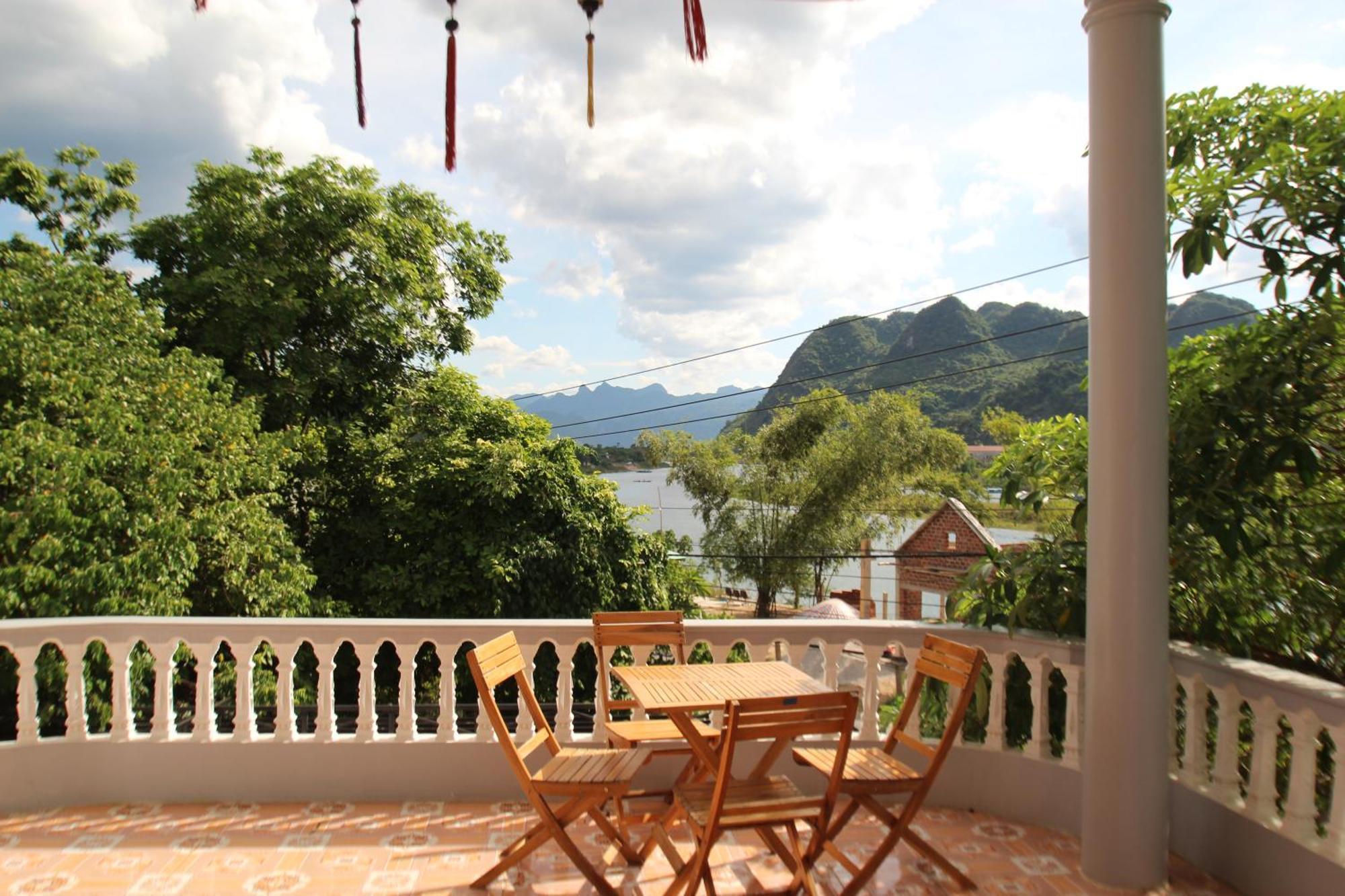 Commander Lodge Phong Nha Eksteriør billede