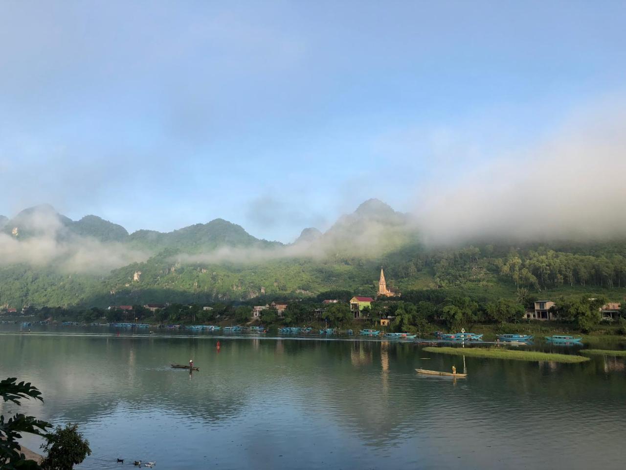 Commander Lodge Phong Nha Eksteriør billede